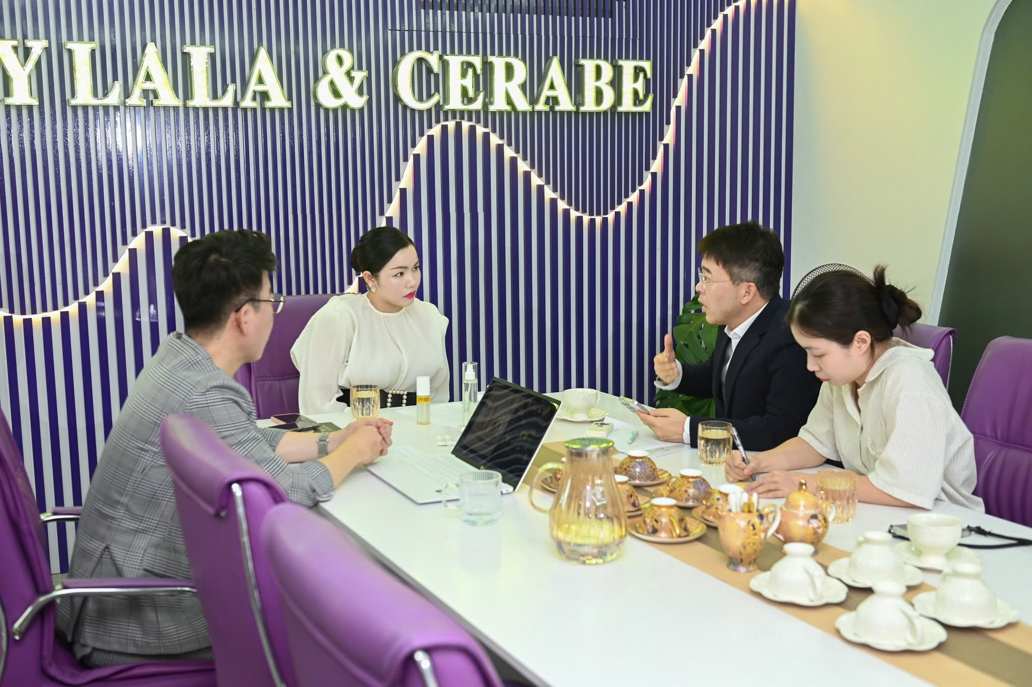 Lily Lala & Cerabe đẩy mạnh hợp tác quốc tế với đối tác Hàn Quốc