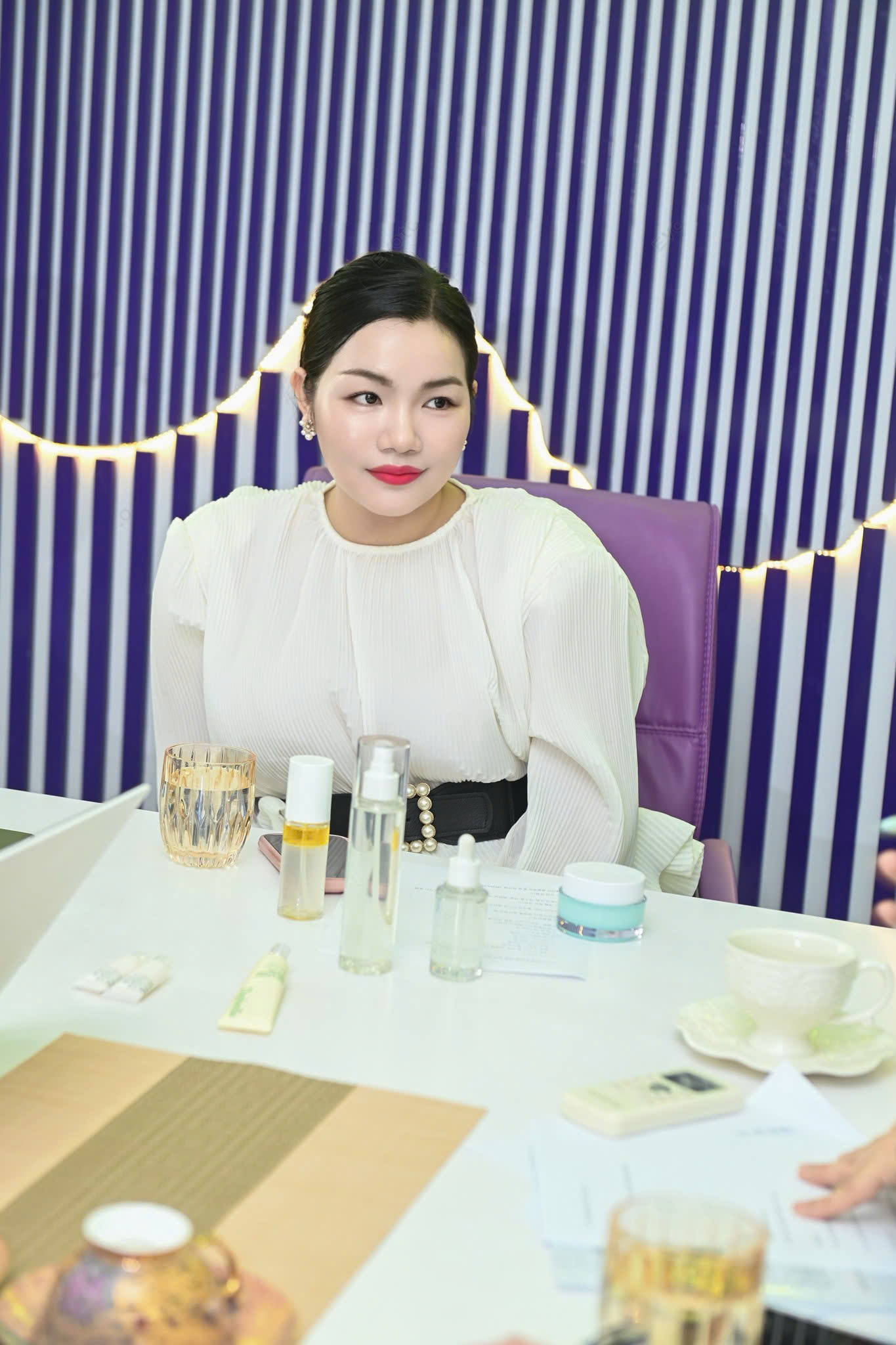 Cerabe & Lily Lala cập nhật công nghệ làm đẹp tiên tiến từ Hàn Quốc